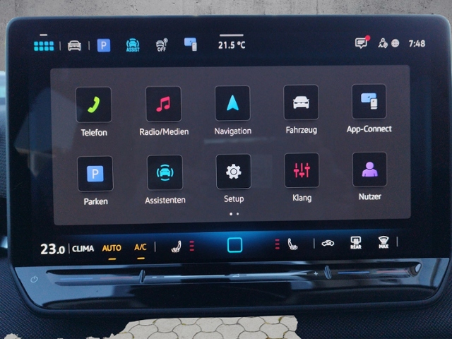 T-Roc Life 1.5 eTSI DSG ACC/SHZ