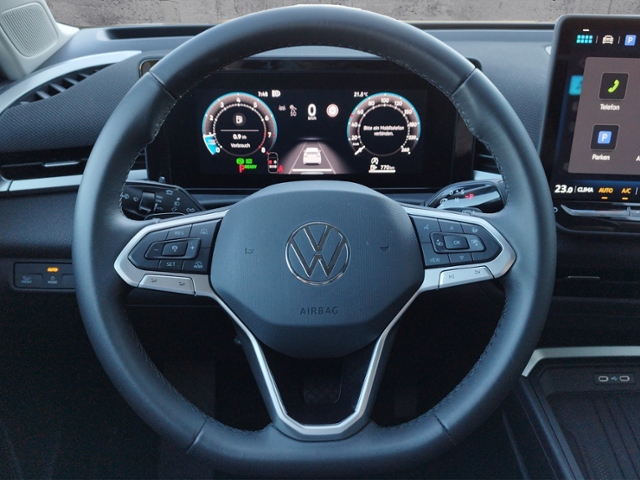 T-Roc Life 1.5 eTSI DSG ACC/SHZ