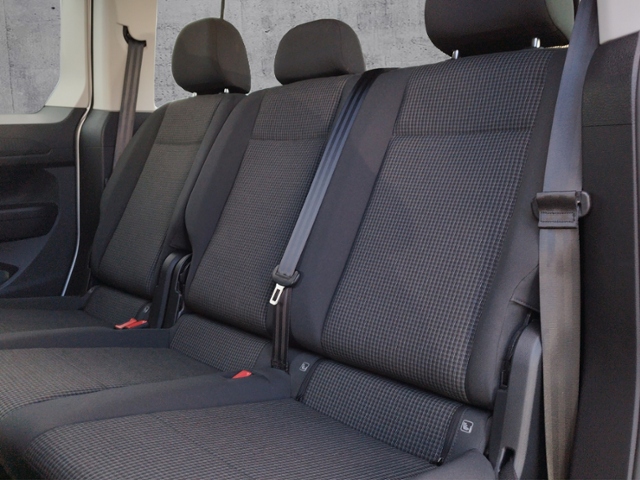 Caddy Kombi 2.0 TDI ACC/SHZ/NAV/EINPARKHILFE