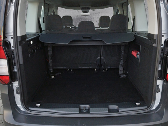 Caddy Kombi 2.0 TDI ACC/SHZ/NAV/EINPARKHILFE