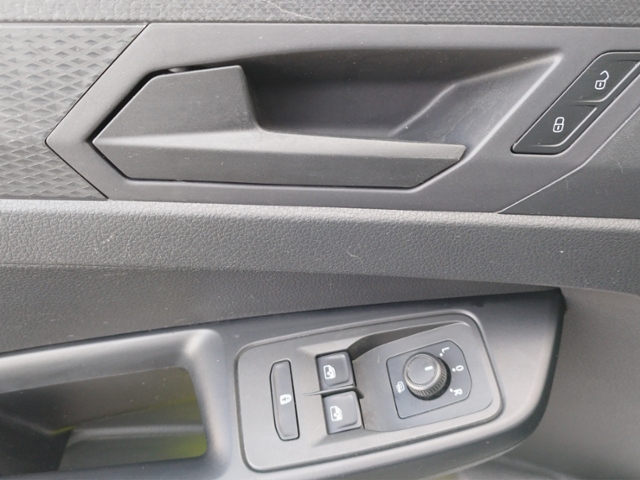 Caddy Kombi 2.0 TDI ACC/SHZ/NAV/EINPARKHILFE