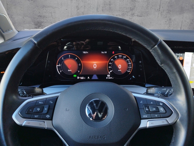 Golf VIII Variant Life 2.0 TDI DSG H&K/RFK/LED
