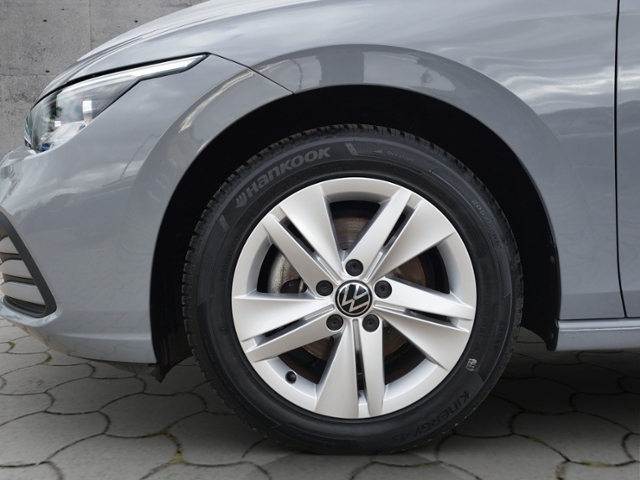 Golf VIII Life 1.5 TSI 5JG/LED+/L+S/LIGHTASSIST