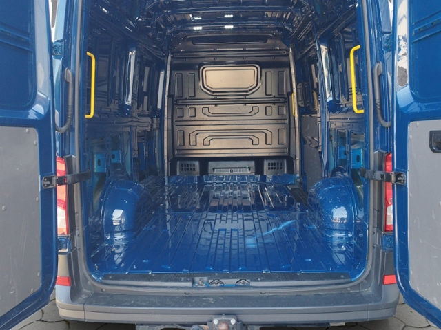 Crafter Kasten 30 2.0 TDI mittellang Hochdach AH