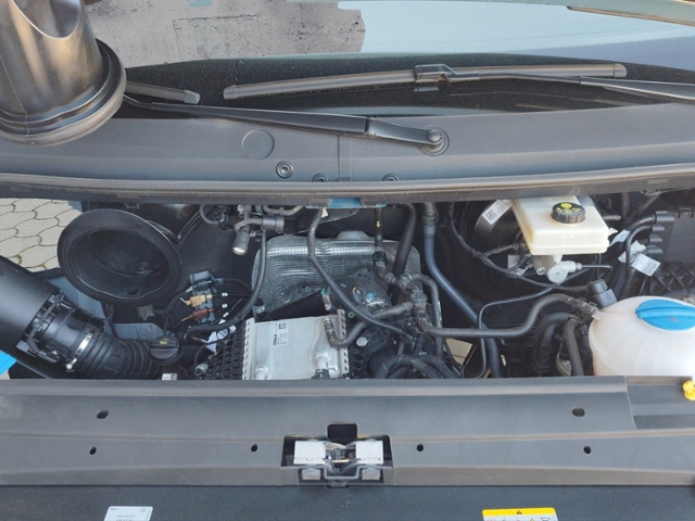 Crafter Kasten 30 2.0 TDI mittellang Hochdach AH