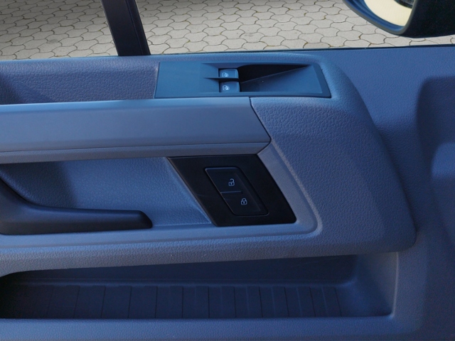 Crafter Kasten 30 2.0 TDI mittellang Hochdach AH