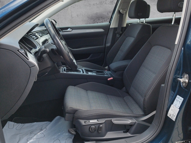 Passat Variant 2.0 TDI DSG NAV/LED/TRAVEL/RFK