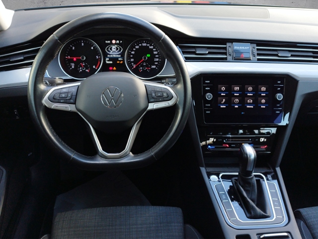 Passat Variant 2.0 TDI DSG NAV/LED/TRAVEL/RFK