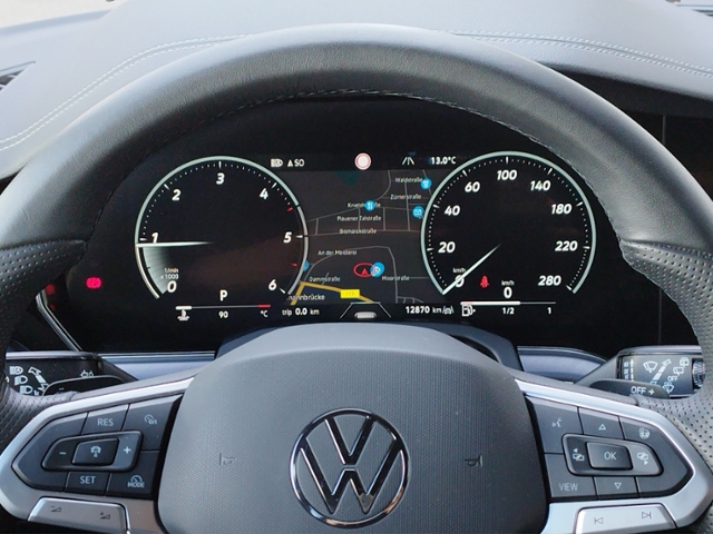 Touareg 3.0TDI 4M R-LINE AHK/STH/MATRIX/KEYLESS