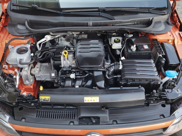 Polo Trendline 1.0MPI PDC/SHZ/L+S/DAB+