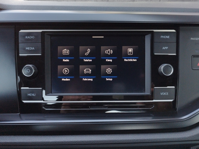 Polo Trendline 1.0MPI PDC/SHZ/L+S/DAB+