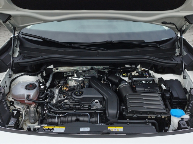 Tayron Life 1.5eTSI DSG MATRIX/IQ.DRIVE/KAMERA