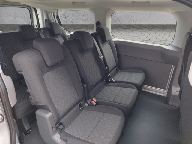 T7 Kombi KR 2.0 TDI 8-Gang KLIMA LED