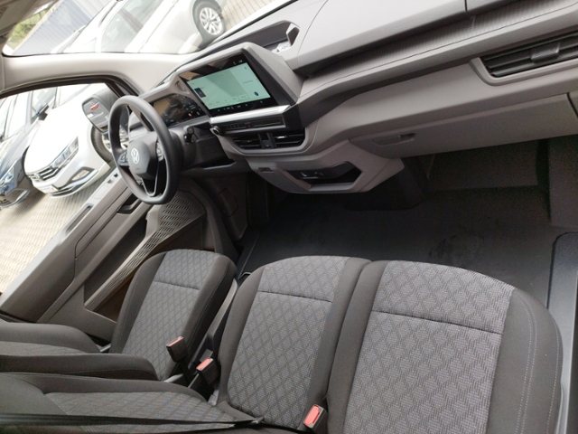 T7 Kombi KR 2.0 TDI 8-Gang KLIMA LED