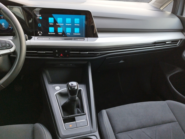 Golf VIII Life 1.5 TSI ACC/SHZ KLIMA LED ALU