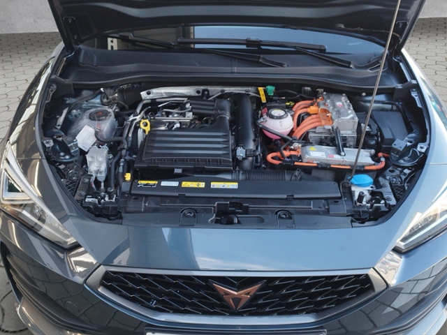 Leon Sportstourer 1.4e-Hybrid DSG DCC/PARKLENK