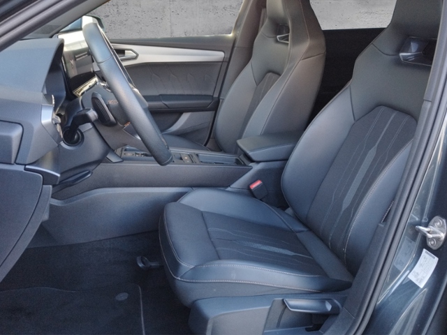 Leon Sportstourer 1.4e-Hybrid DSG DCC/PARKLENK