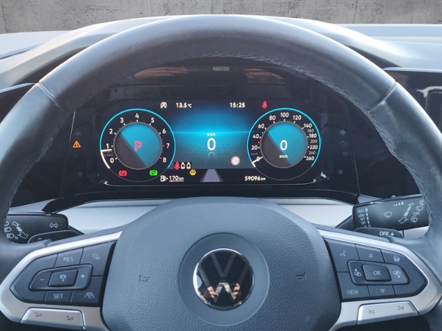 Golf VIII Life 1.5 eTSI DSG AHK/STH/TRAVEL/ACC