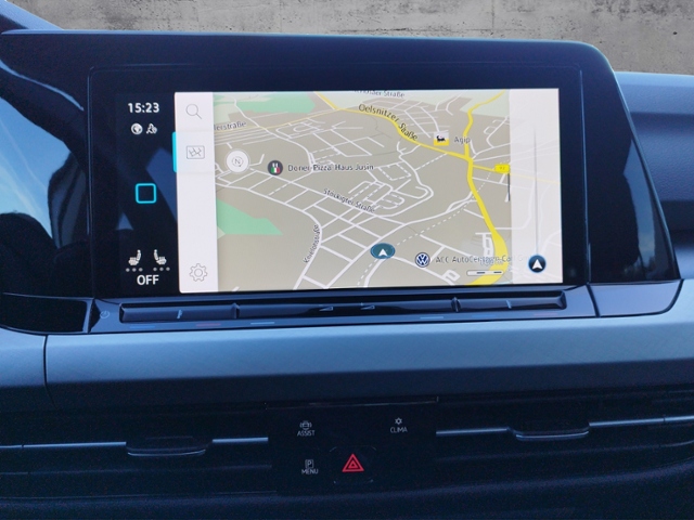 Golf VIII Life 1.5 eTSI DSG AHK/STH/TRAVEL/ACC