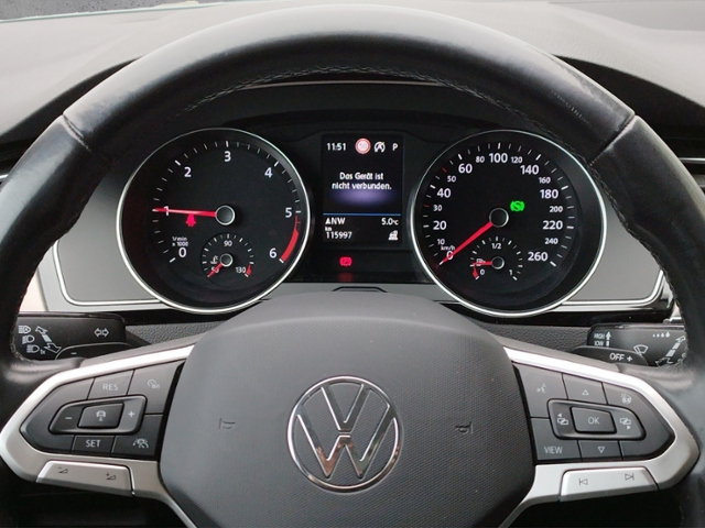 Passat Variant Elegance 2.0 TDI 4M DSG AHK/NAV