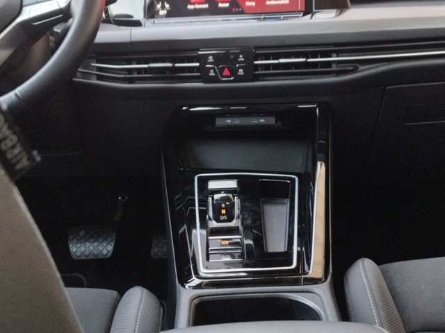 Golf VIII Style 1.4 TSIeHybrid DSG 5JG/IQ.LIGHT