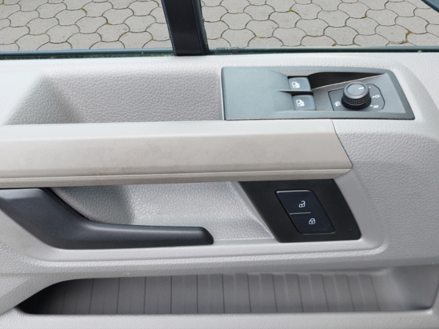 Crafter Kasten 35 TDI mittellang 8-Stufen SHZ/L+