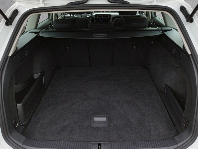 Passat Variant GTE 1.4 TSIeHybrid DSG LED/TRAVEL