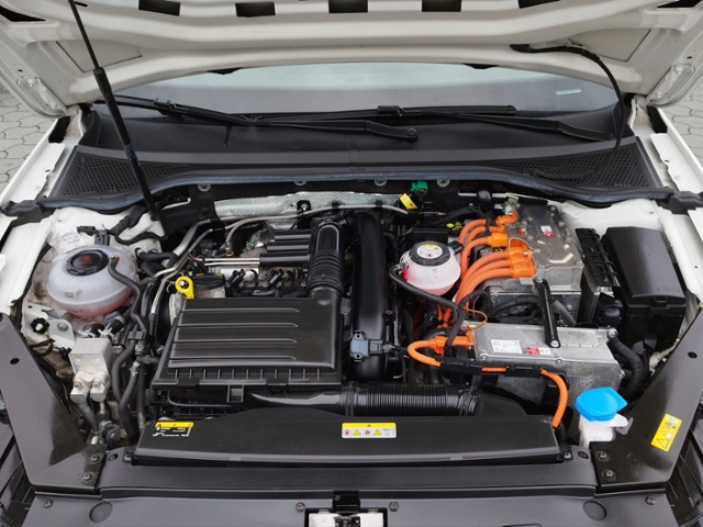 Passat Variant GTE 1.4 TSIeHybrid DSG LED/TRAVEL