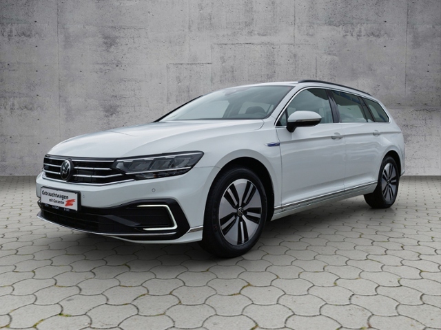 Passat Variant GTE 1.4 TSIeHybrid DSG LED/TRAVEL