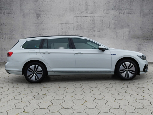 Passat Variant GTE 1.4 TSIeHybrid DSG LED/TRAVEL
