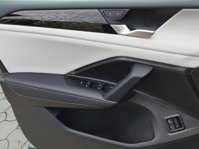 Tiguan Elegance 1.5 TSIeHybrid DSG IQ.DRIVE/AHK