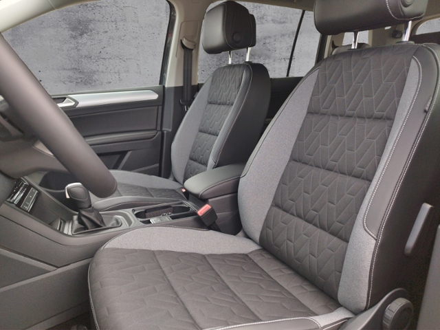 Touran 1.5 TSI DSG 5JG/KEYLESS/RFK/ACC