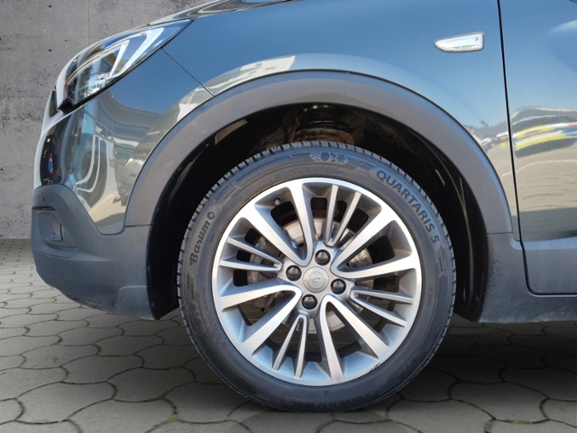 Crossland Innovation 1.2 Turbo HUD/NAV/LED