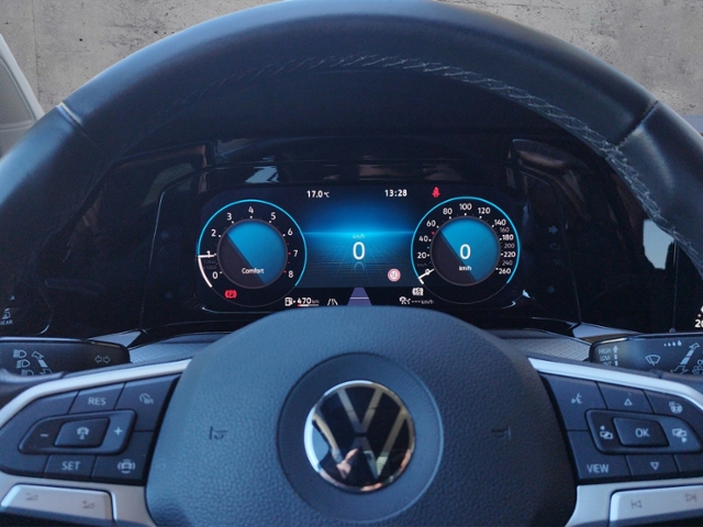 Golf VIII Active 1.5 TSI AHK/ACC/LED+/NAV/SHZ