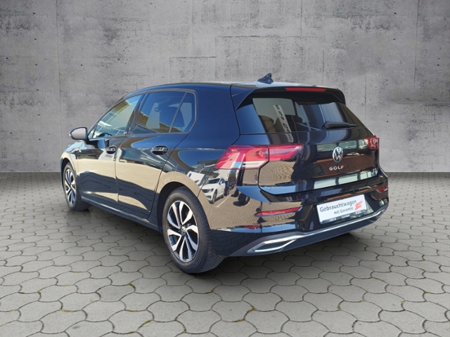 Golf VIII Active 1.5 TSI AHK/ACC/LED+/NAV/SHZ