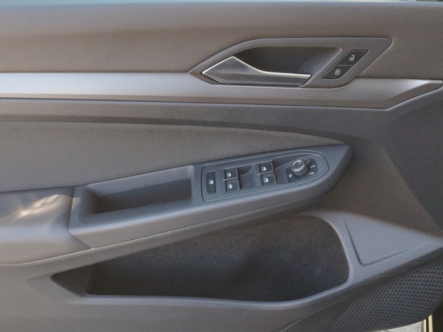 Golf VIII Active 1.5 TSI AHK/ACC/LED+/NAV/SHZ