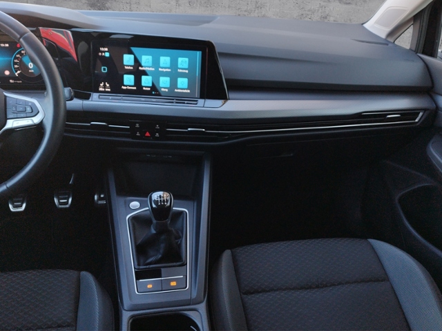 Golf VIII Active 1.5 TSI AHK/ACC/LED+/NAV/SHZ