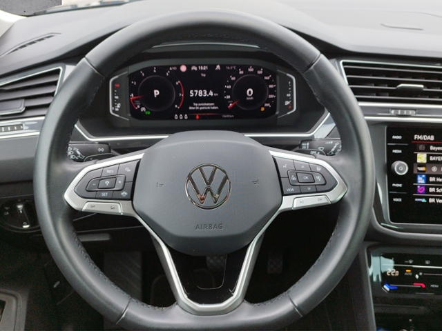 Tiguan Elegance 2.0 TSI DSG 4M/MATRIX/KEYLESS