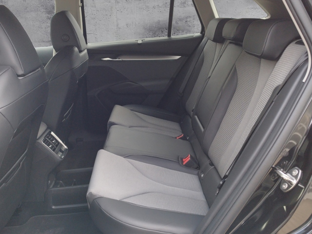 Enyaq 80 Loft 82kWh HUD/WP/AHK/360°/KEYLESS