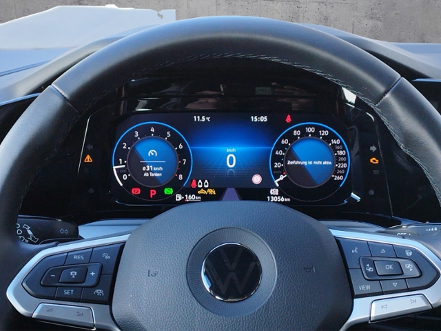 Golf VIII Life 1.5 eTSI DSG 5JG/ACC/RFK/LED