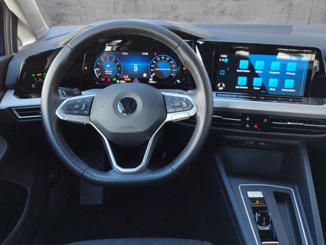 Golf VIII Life 1.5 eTSI DSG 5JG/ACC/RFK/LED