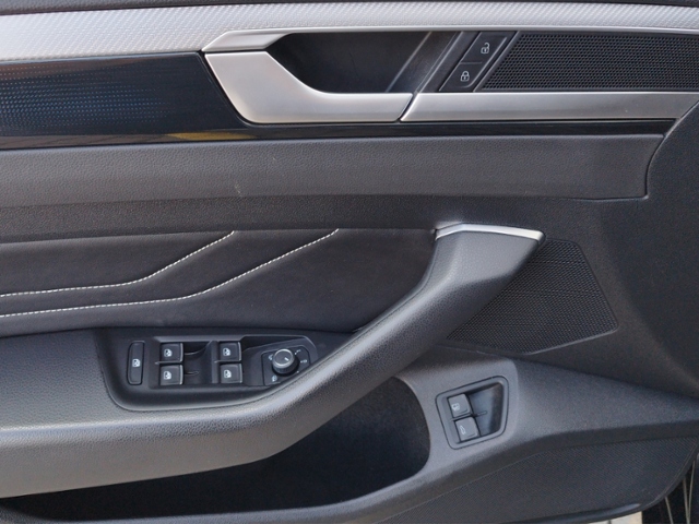 Arteon SB 1.4 TSIeHybrid DSG R-LINE DCC/LEDER/PA