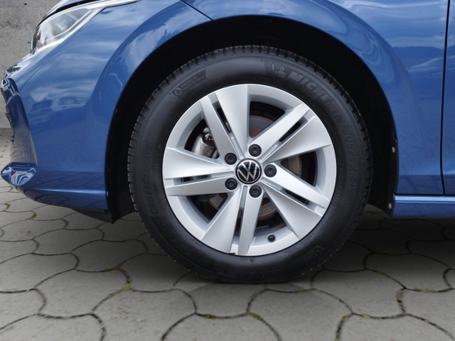 Golf VIII Life 1.5 TSI 5JG/LED/SHZ/AMBIENTE/ACC