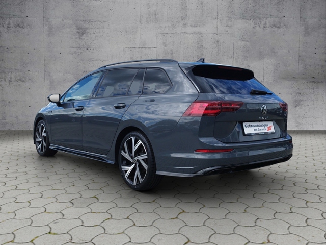 Golf VIII Variant 1.5 TSI R-LINE AHK/PANO/MATRIX