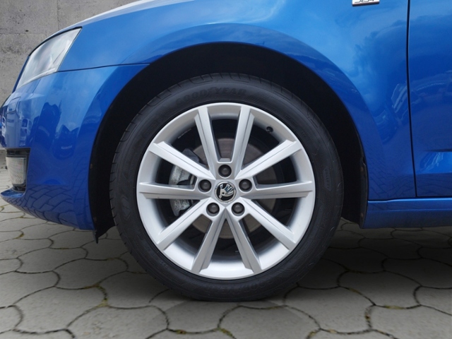 Octavia Combi Joy 1.4 TSI XENON/SHZ/L+S