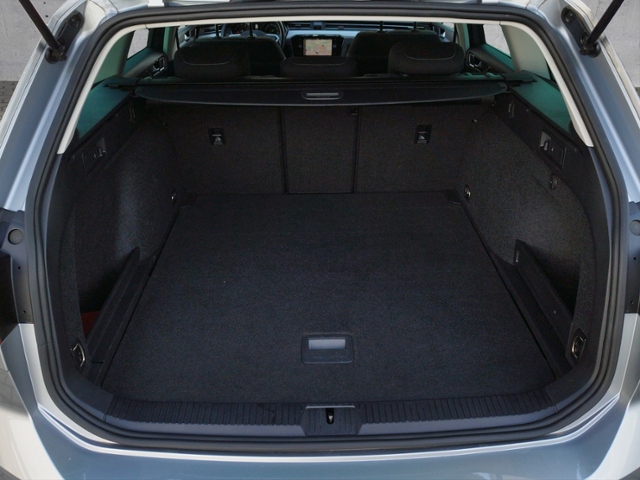 Passat Variant Business 1.5 TSI SHZ/RFK/EL.SITZ