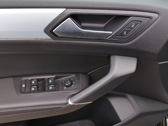 Touran Comfortline 1.5 TSI DSG AHK/LED/NAV