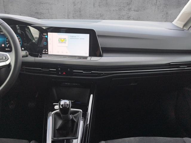 Golf VIII Style 1.5 TSI LED+/RFK/NAV/SHZ/CARPLAY