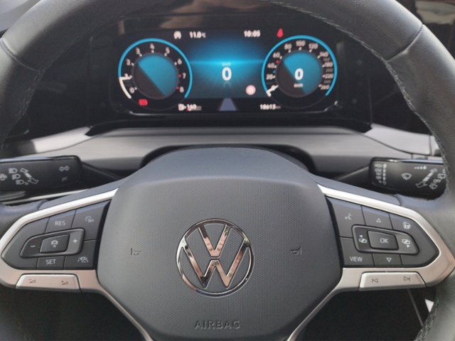 Golf VIII Style 1.5 TSI LED+/RFK/NAV/SHZ/CARPLAY