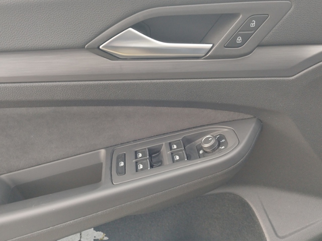 Golf VIII Style 1.5 TSI LED+/RFK/NAV/SHZ/CARPLAY